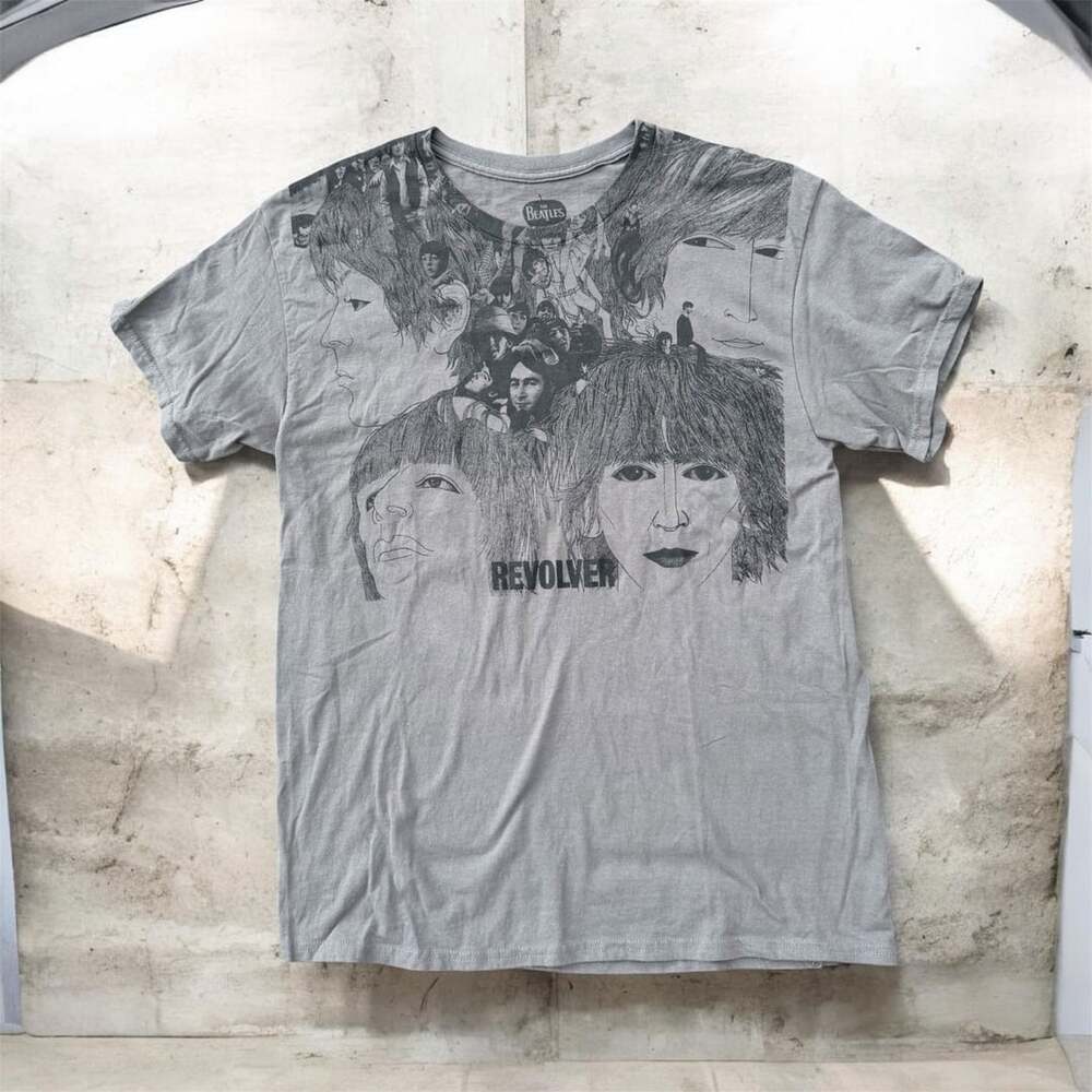 The Beatles Revolver Album Cover Graphic T-Shirt Gray Large